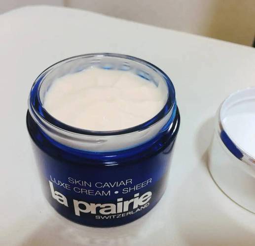 保濕抗皺效果好的護(hù)膚品排行榜 精選抗皺精華霜推薦，守護(hù)年輕肌膚